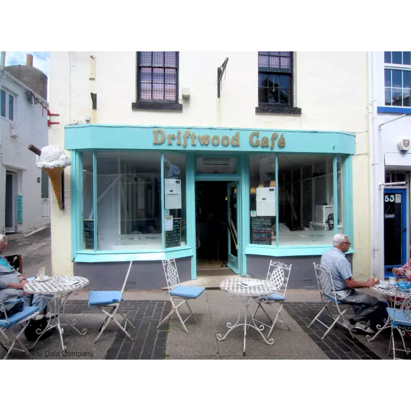 Read more about the article Discover the Coastal Delights of Driftwood Café: A Hidden Gem in St Marychurch, Torquay